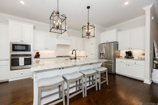 3731 Cruden Bay Dr, Zachary, LA 70791