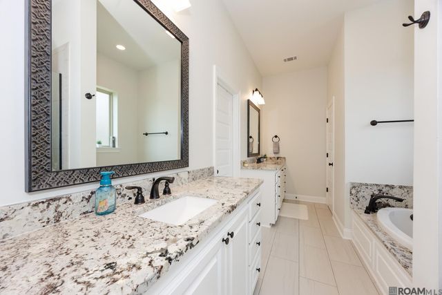 3731 Cruden Bay Dr, Zachary, LA 70791