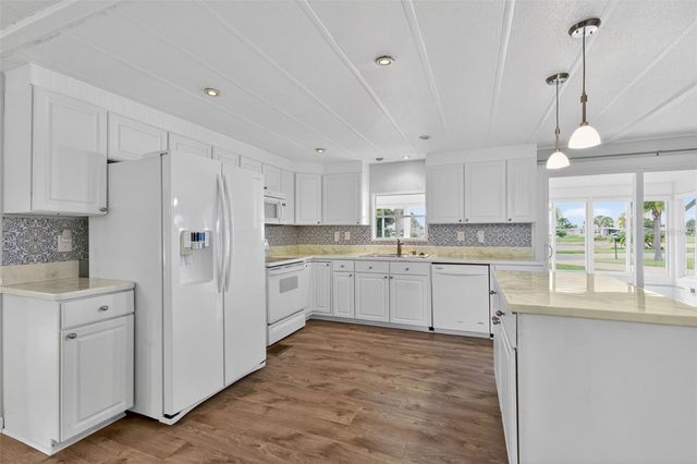 401 LOMA LINDA, North Port, FL 34287