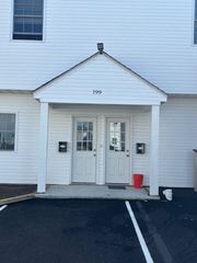 199 Snell St 1st fl, Fall River, MA 02721