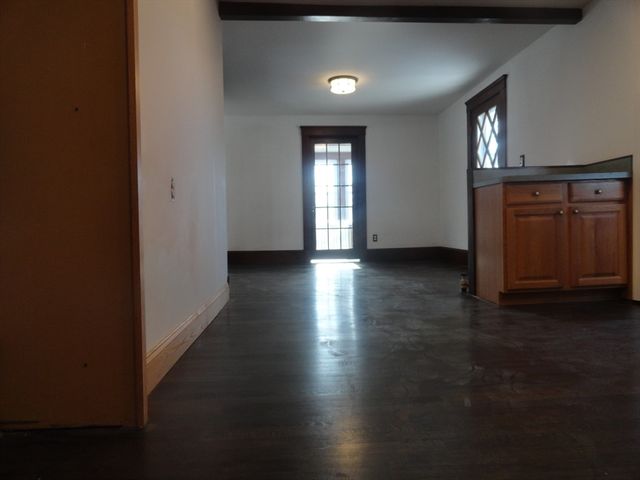 14 Rowe Hill Rd, Stoneham, MA 02180