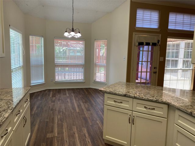 2212 Heatherton Place, Plano, TX 75023