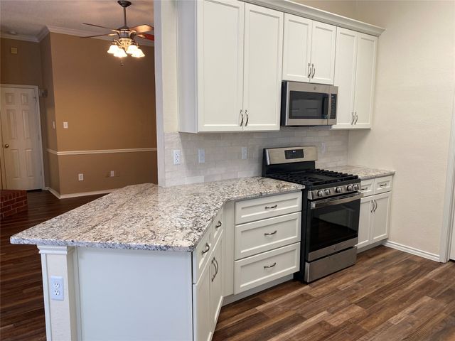 2212 Heatherton Place, Plano, TX 75023