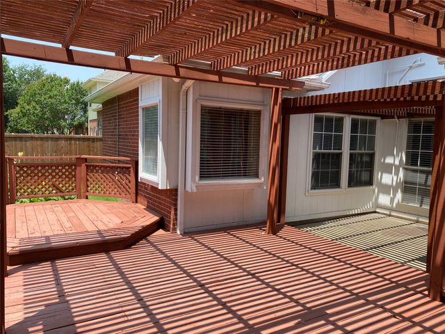 2212 Heatherton Place, Plano, TX 75023