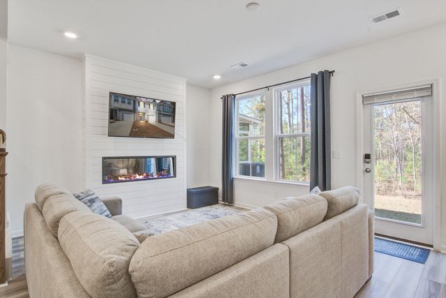 499 Trotters Lane, Moncks Corner, SC 29461