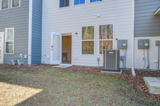 499 Trotters Lane, Moncks Corner, SC 29461