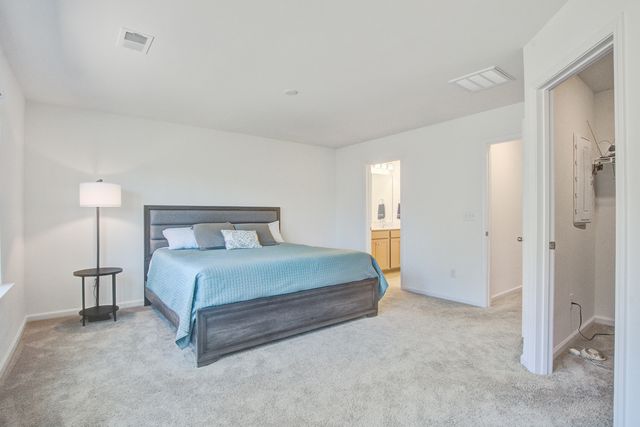 499 Trotters Lane, Moncks Corner, SC 29461