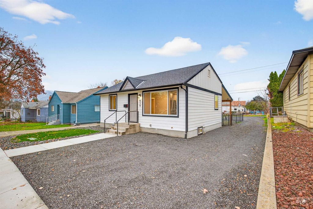 929 10th Street, Clarkston, WA 99403 photo 1