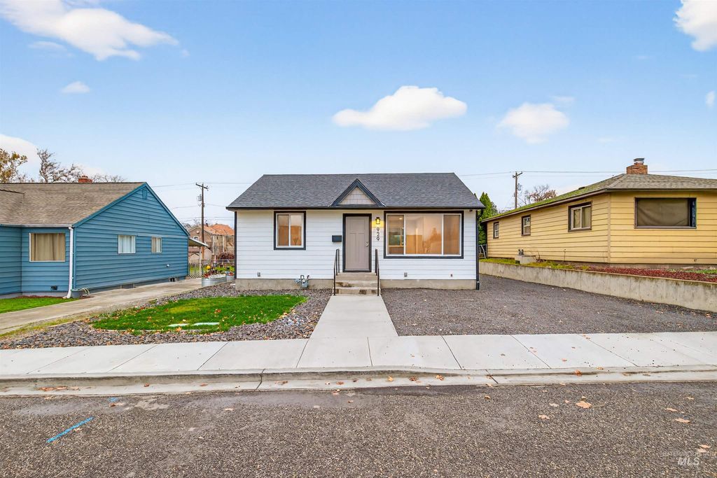 929 10th Street, Clarkston, WA 99403 photo 3