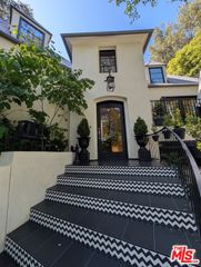 943 Moraga Drive, Los Angeles, CA 90049