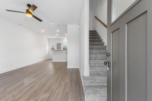 3854 Jockey Dr B8, Clarksville, TN 37042