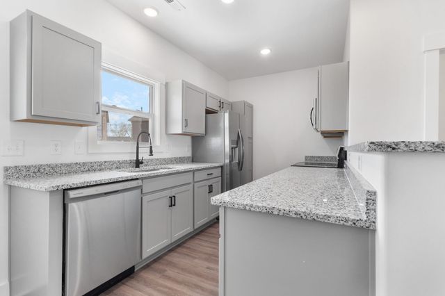 3854 Jockey Dr B8, Clarksville, TN 37042