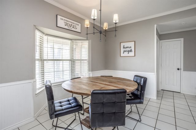 1107 Nortman Drive, Lindsay, TX 76250