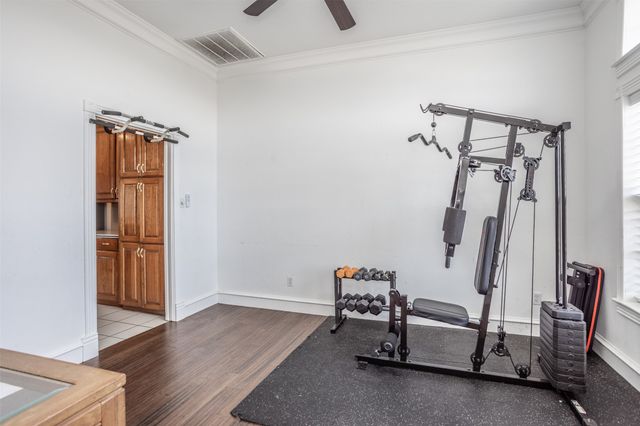 1107 Nortman Drive, Lindsay, TX 76250