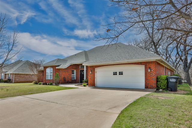 1107 Nortman Drive, Lindsay, TX 76250