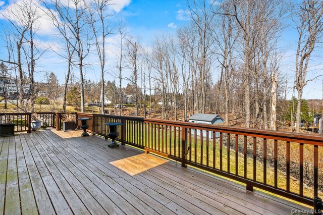 76 Smith Hill Road, Monsey, NY 10952