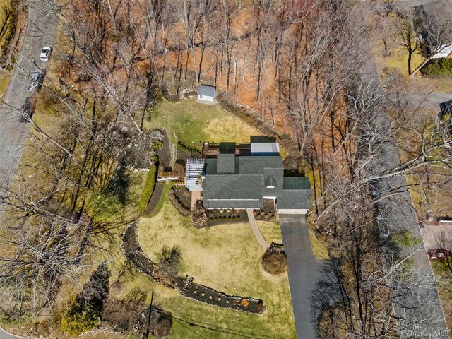 76 Smith Hill Road, Monsey, NY 10952