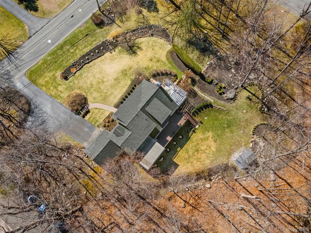 76 Smith Hill Road, Monsey, NY 10952