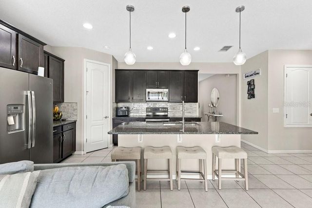 914 FALLON HILLS DRIVE, Haines City, FL 33844