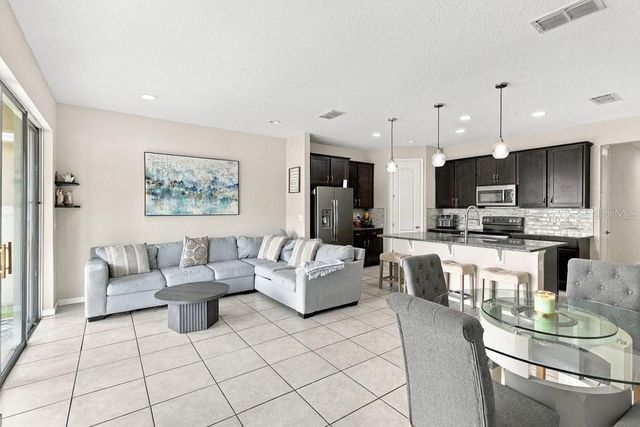 914 FALLON HILLS DRIVE, Haines City, FL 33844