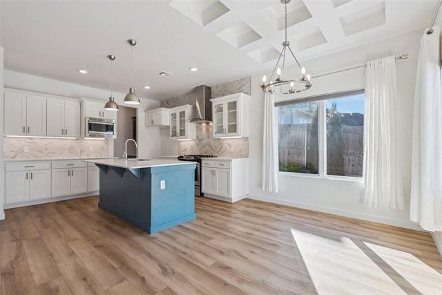 18213 Chisholm Creek Farm Lane, Edmond, OK 73012