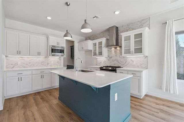 18213 Chisholm Creek Farm Lane, Edmond, OK 73012