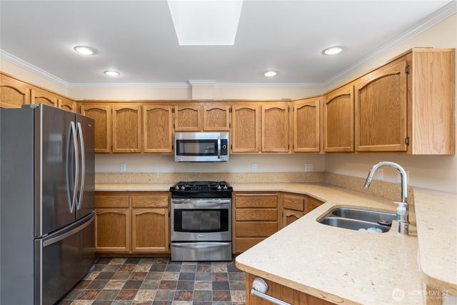 1205 35th Street, Anacortes, WA 98221