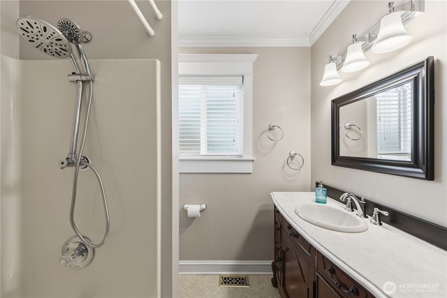 1205 35th Street, Anacortes, WA 98221