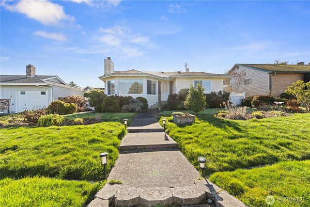 1205 35th Street, Anacortes, WA 98221