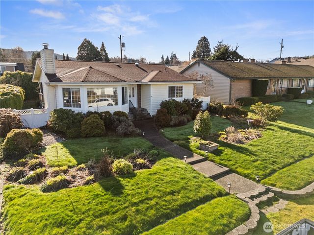 1205 35th Street, Anacortes, WA 98221