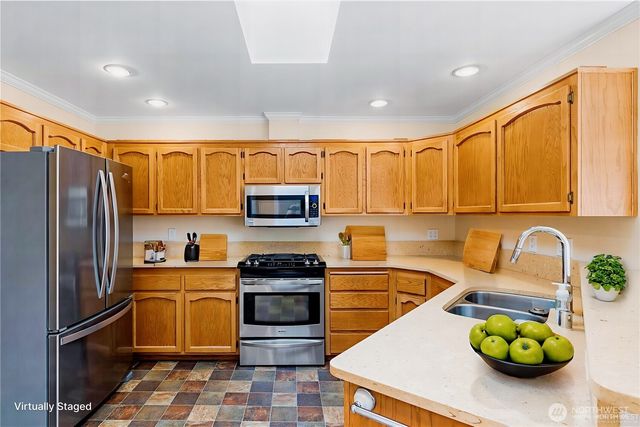 1205 35th Street, Anacortes, WA 98221