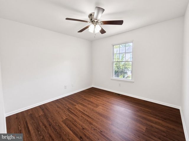 14829 HANCOCK CT, Centreville, VA 20120