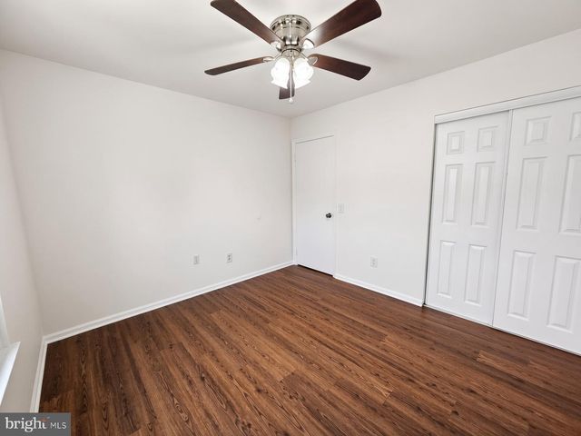 14829 HANCOCK CT, Centreville, VA 20120