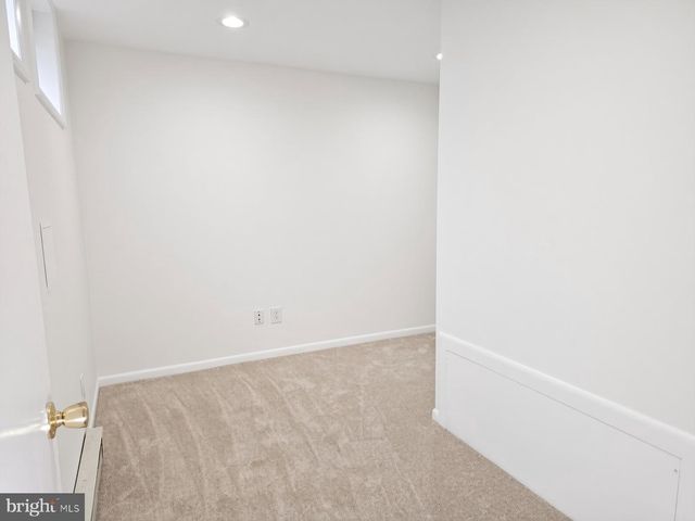 14829 HANCOCK CT, Centreville, VA 20120