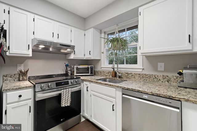 257 DAVIS AVENUE, Leesburg, VA 20175