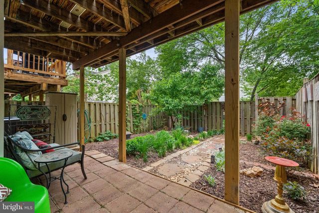257 DAVIS AVENUE, Leesburg, VA 20175