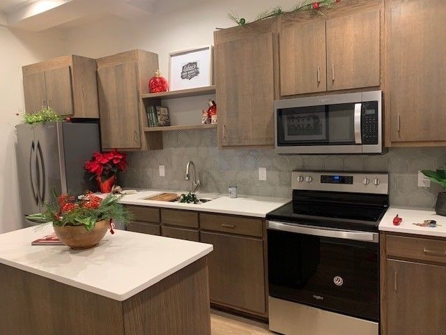 326 W Main St Apt 1, Lebanon, TN 37087