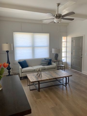 326 W Main St Apt 1, Lebanon, TN 37087