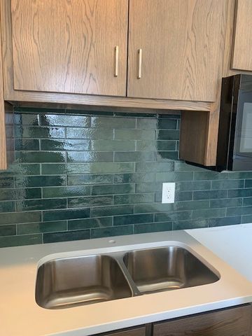326 W Main St Apt 1, Lebanon, TN 37087