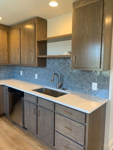 326 W Main St Apt 1, Lebanon, TN 37087