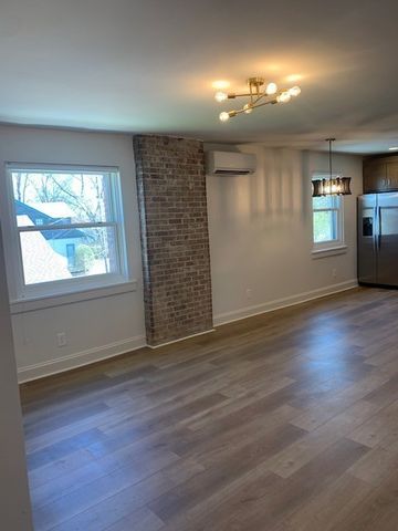 326 W Main St Apt 1, Lebanon, TN 37087