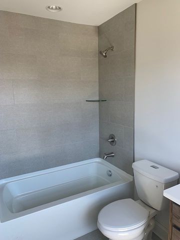 326 W Main St Apt 1, Lebanon, TN 37087