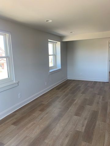326 W Main St Apt 1, Lebanon, TN 37087