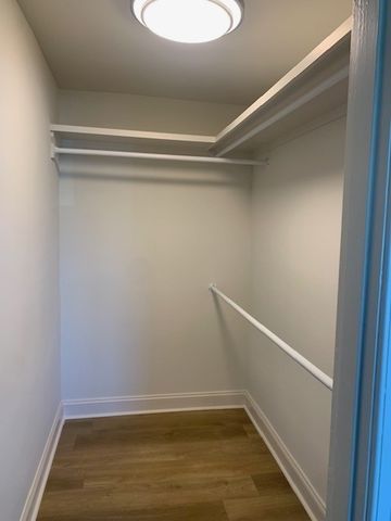 326 W Main St Apt 1, Lebanon, TN 37087