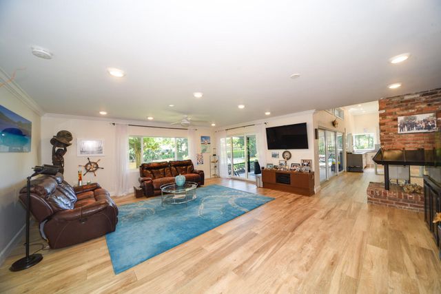 110 SW 11th Avenue, Boca Raton, FL 33486
