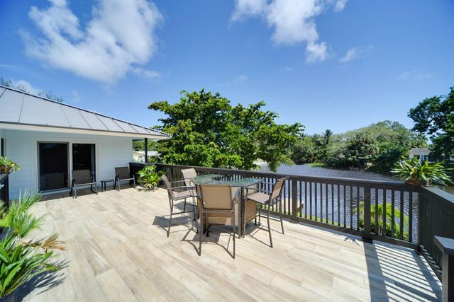110 SW 11th Avenue, Boca Raton, FL 33486