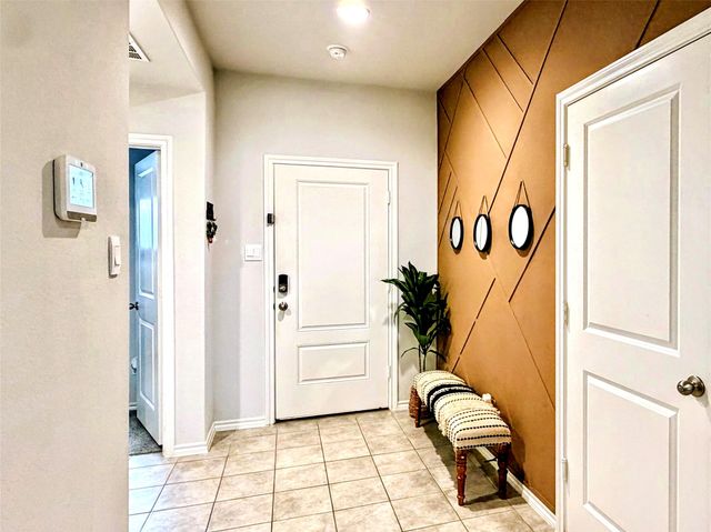16628 Hay Valley Drive, Justin, TX 76247