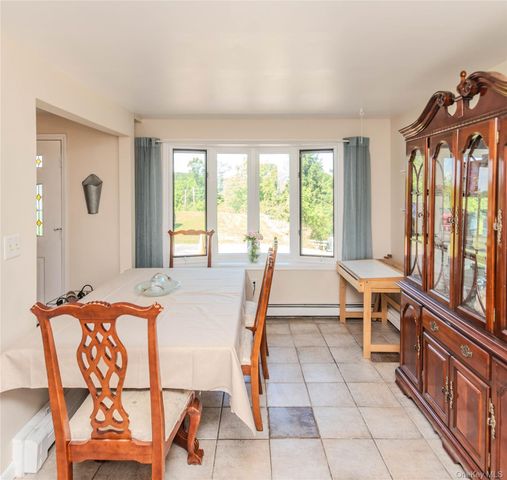 12 Ose Road, Highland, NY 12528