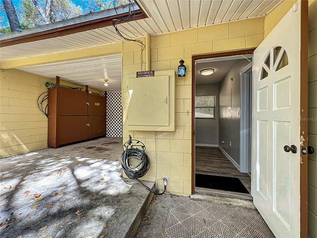 1617 LAKE NETTIE COURT, Eustis, FL 32726