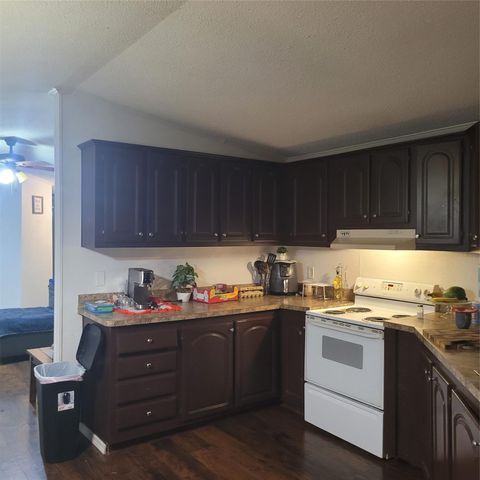9934 Cedar Landing Drive, Baytown, TX 77521